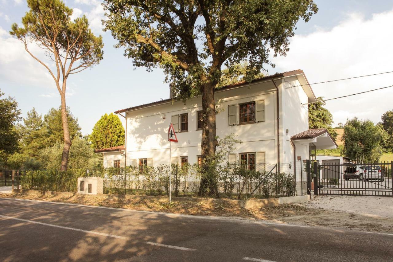 Casa Ferruccio - Pesaroヴィラ エクステリア 写真